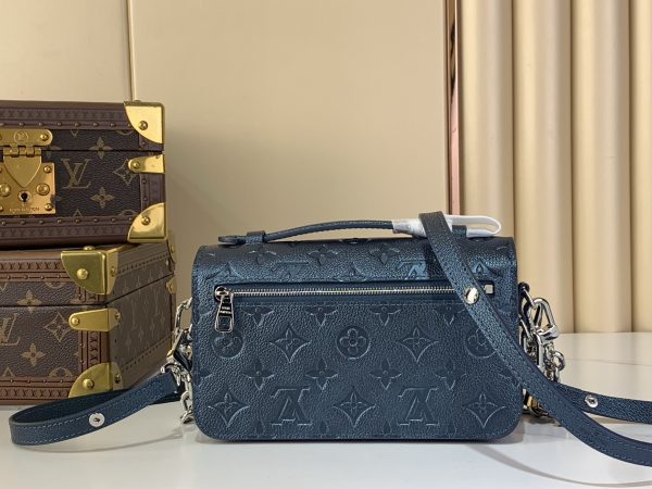 LV Pochette Metis East West Handbag - 10A mirror version