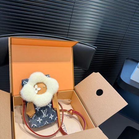 LV Ski Bag Accessory - Image 5