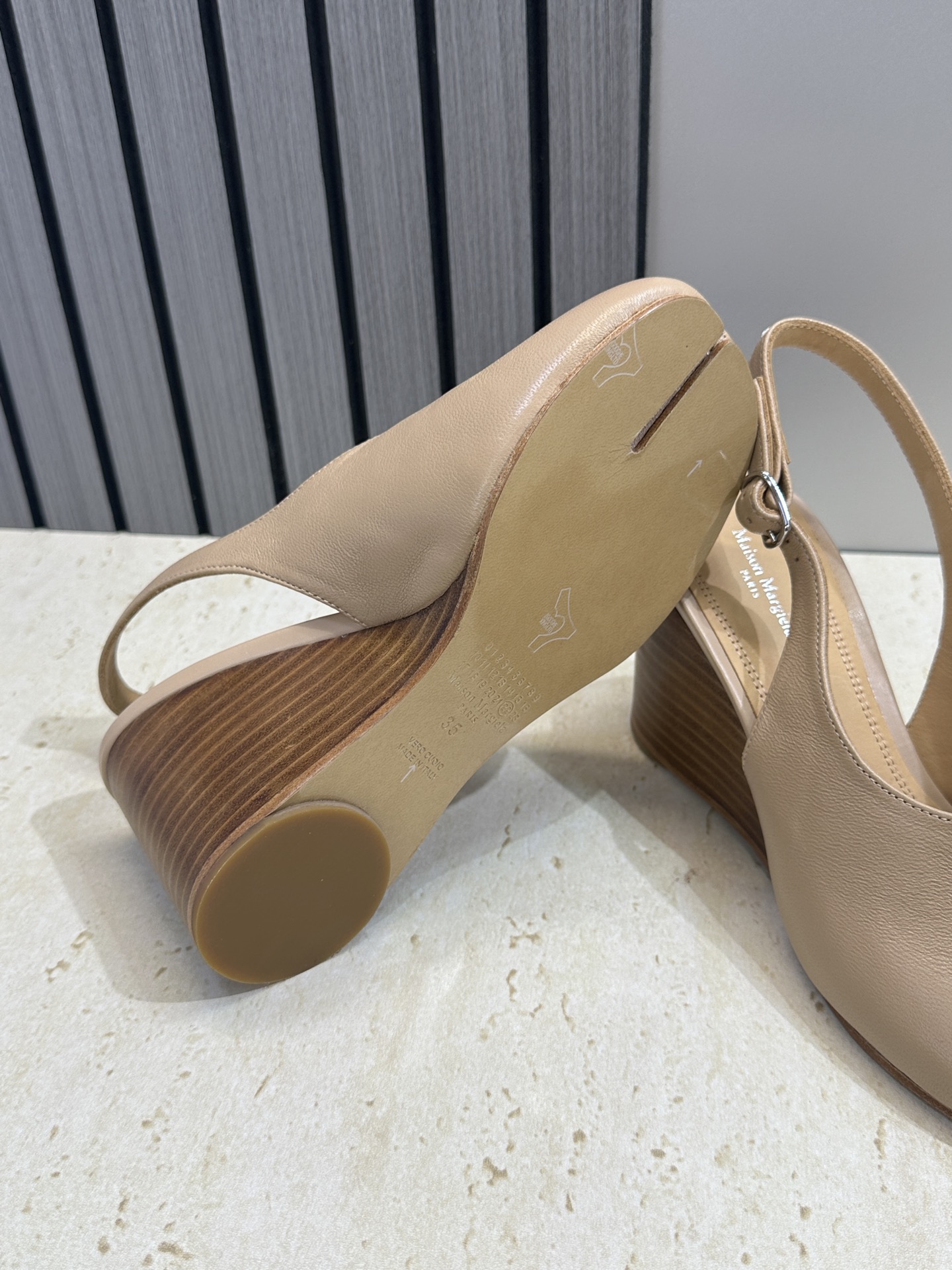 Maison Margiela's New Wedge Heels for Women - Image 12