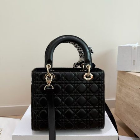 Dior Medium Lady Dior My ABC Dior Bag with bow - Image 1