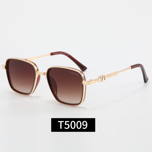 Prada Fashionable Sunglasses