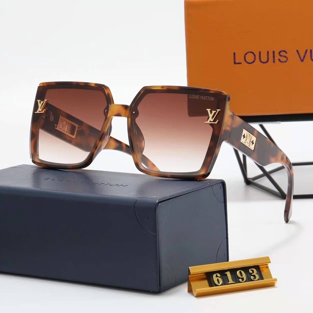 LV Fashionable Sunglasses - Image 3