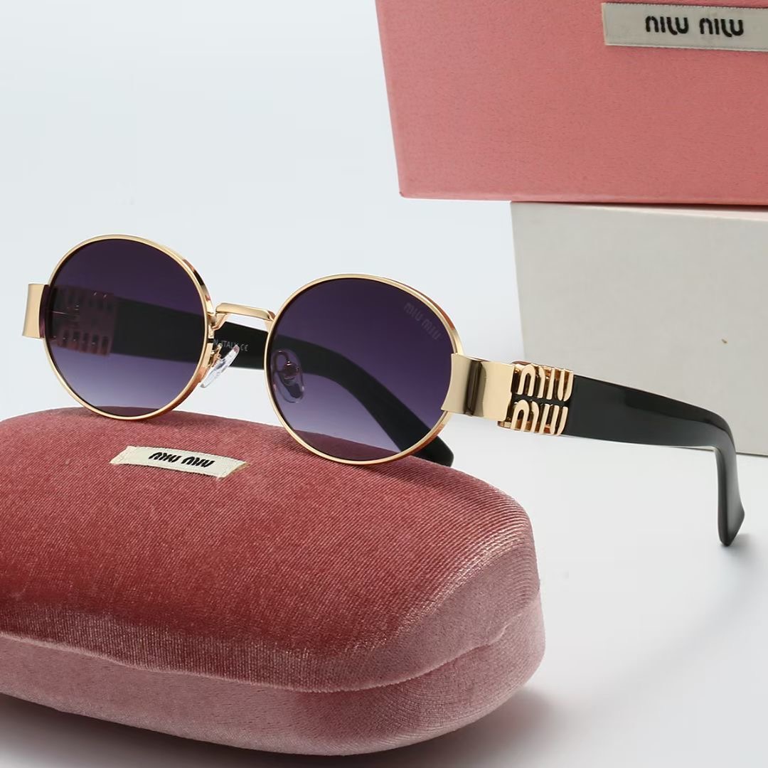 Miu Miu Fashionable Sunglasses - Image 6
