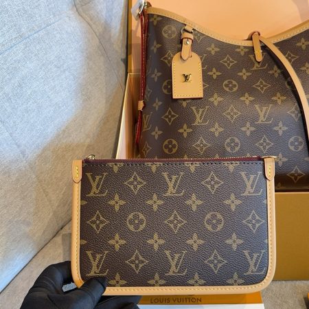 LV Carryall PM Monogram Empreinte Bag - Image 3