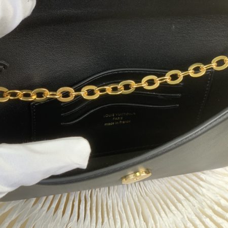 LV Wallet On Chain Bloom Bag - 10A mirror version - Image 8