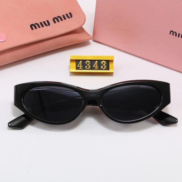 Miu Miu Fashionable Sunglasses