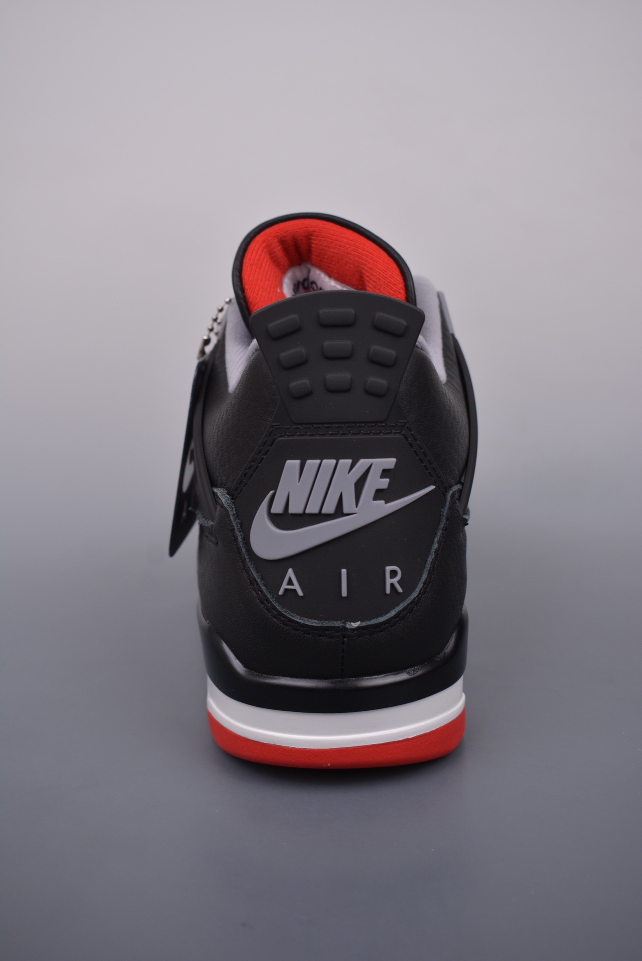 Air Jordan 4 Retro - Image 3
