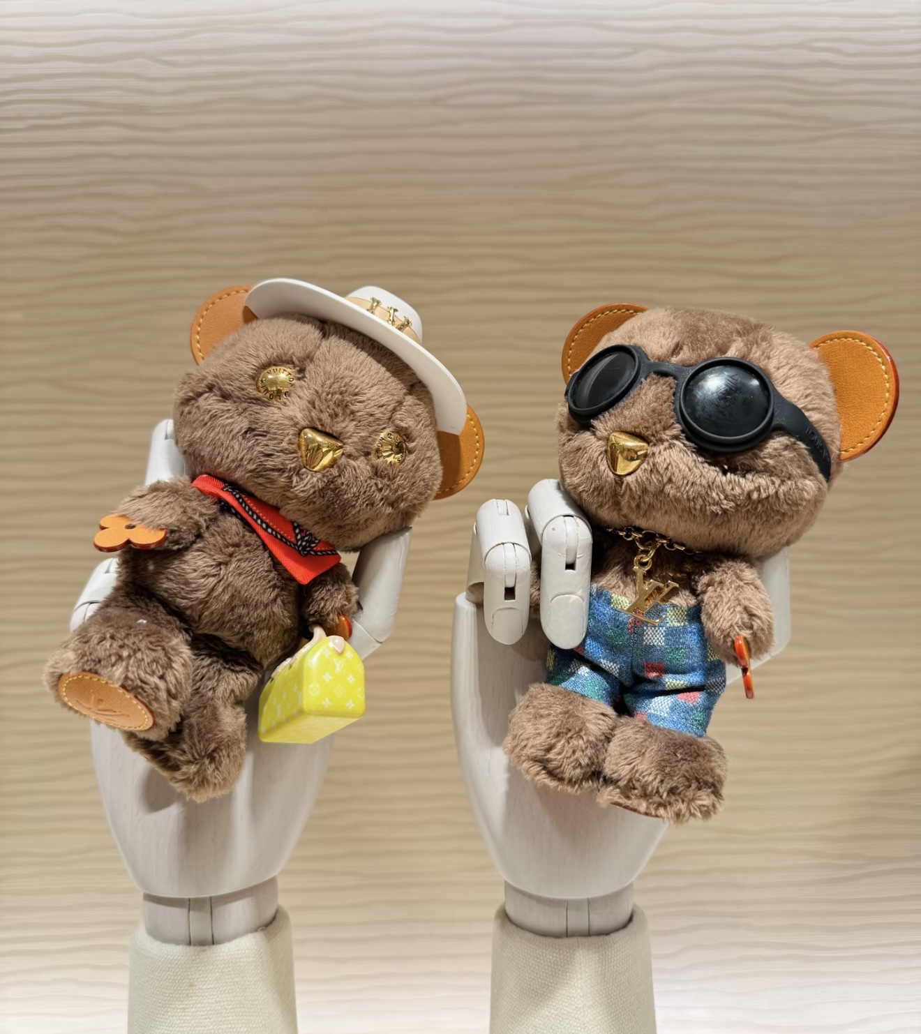 LV Accessories - Image 1
