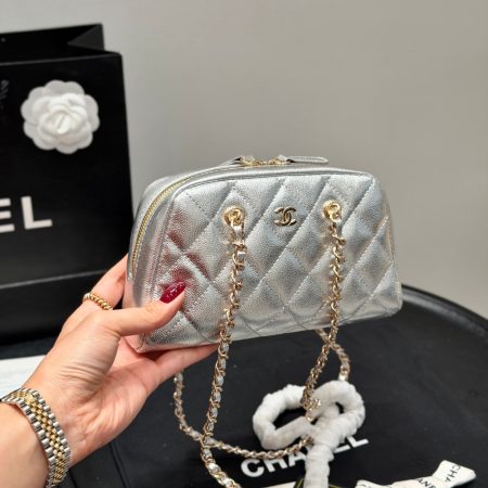 Chanel Clutch With Chain Bag - Image 5