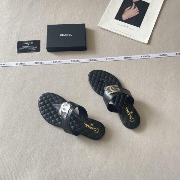 Chanel 26P C-Clip Thong Sandals