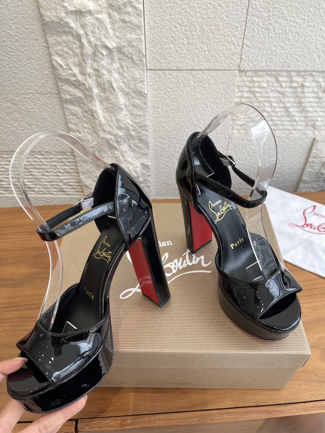 Christian Louboutin Sandaloo - Image 8