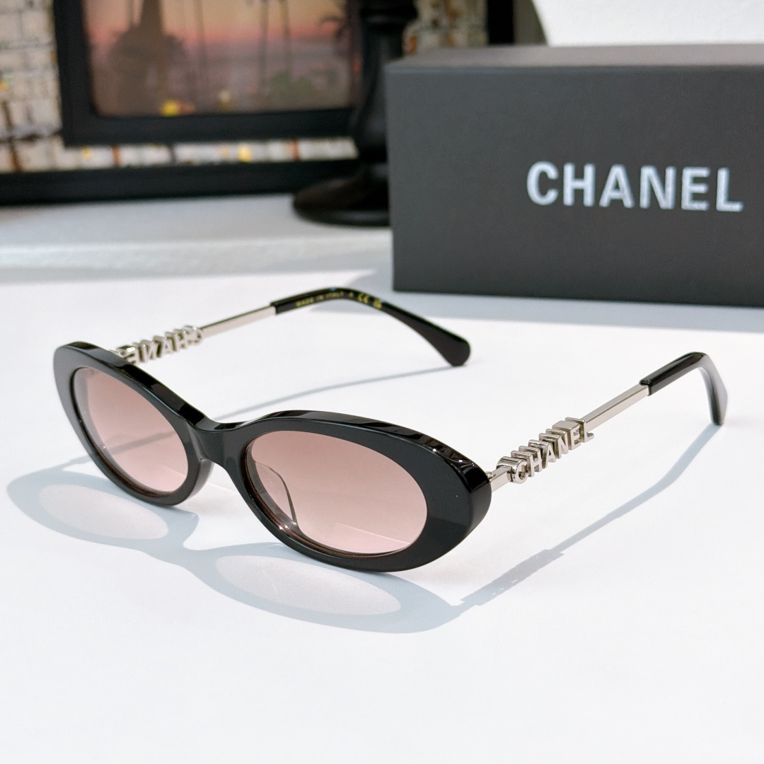 Chanel Fashionable Sunglasses Top Quality - Image 5