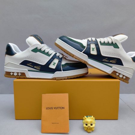 LV Men Trainer Sneakers Top Quality - Image 2