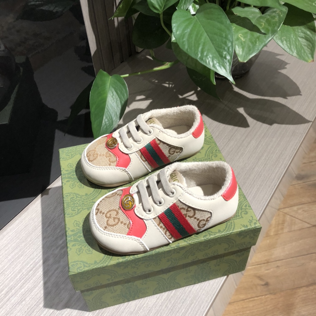 Gucci Children's Shoes - Image 2