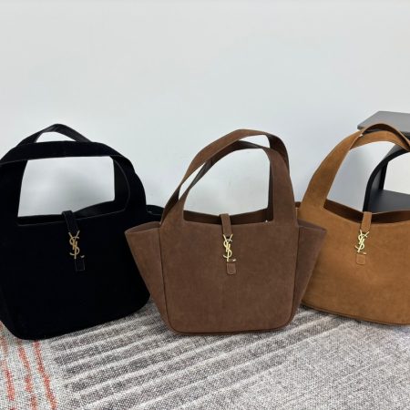 YSl Le 5 A 7 Bea suede tote bag
