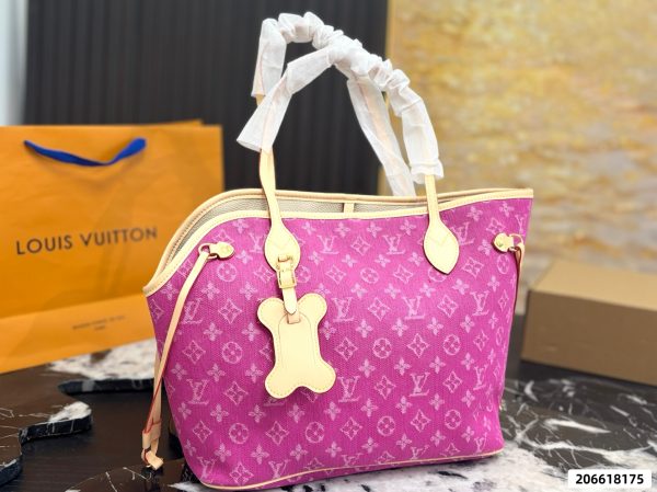 LV Neverfull Tote Bag