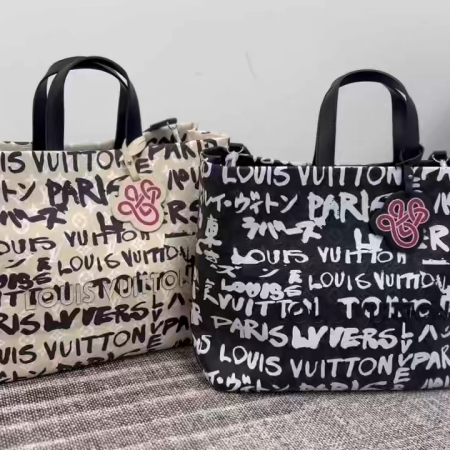 LV Underarm Tote Bag - Image 2