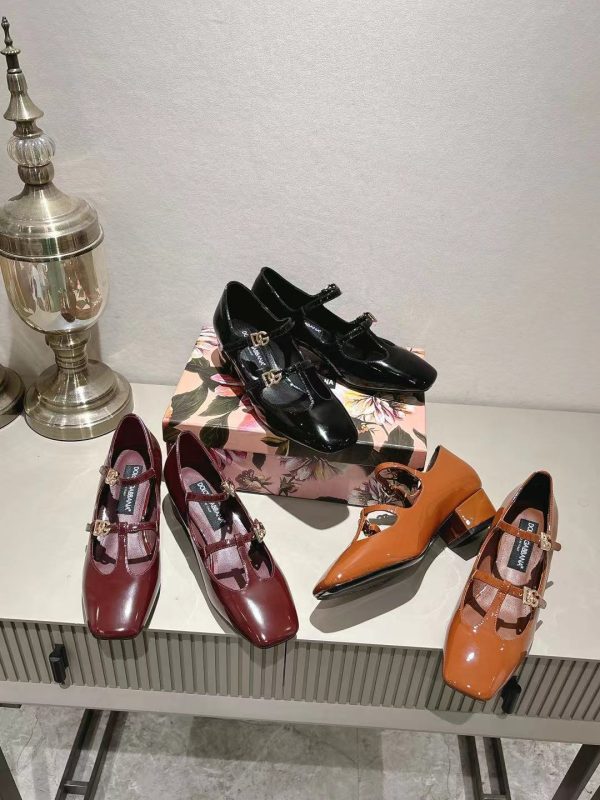 Dolce & Gabbana Leather Shoes