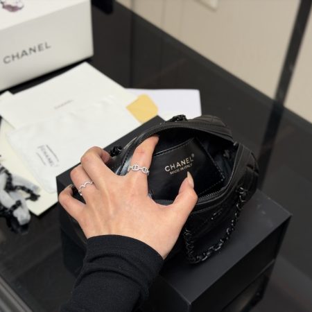 Chanel 25P Bowling Bag - Image 4