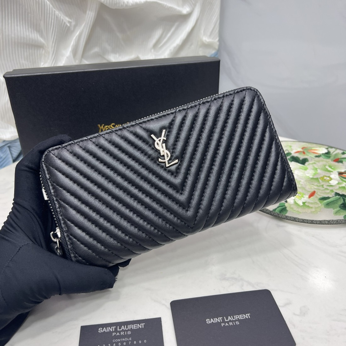 Saint Laurent YSL Caivar  Zipper Long Wallet - Image 4
