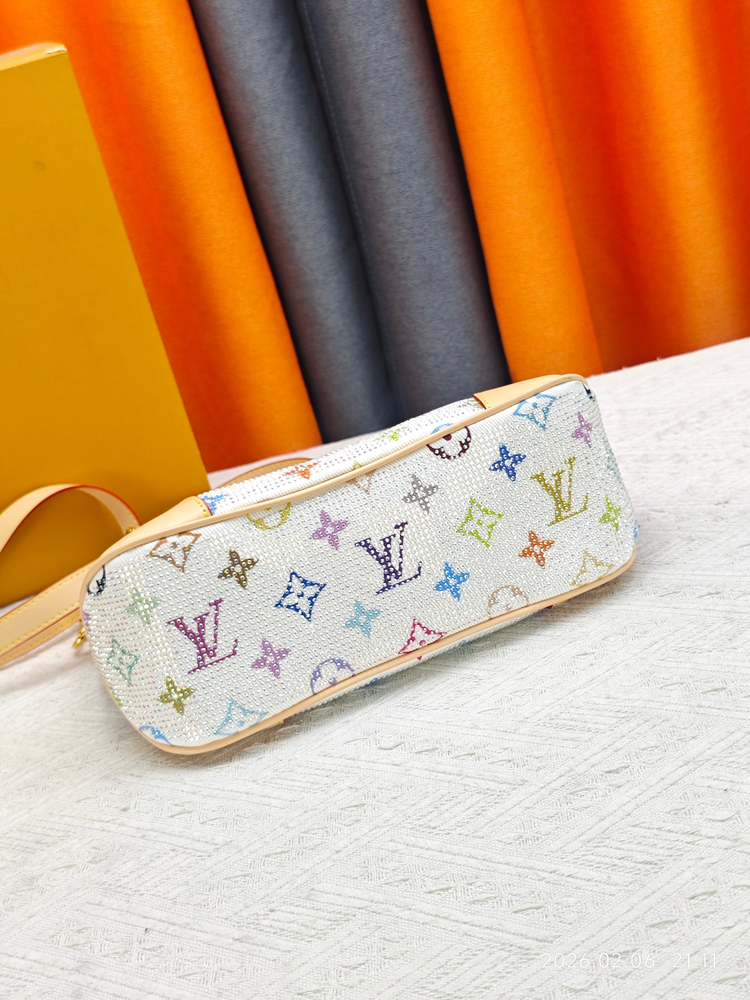 LVxTM Diane Bag - Image 3