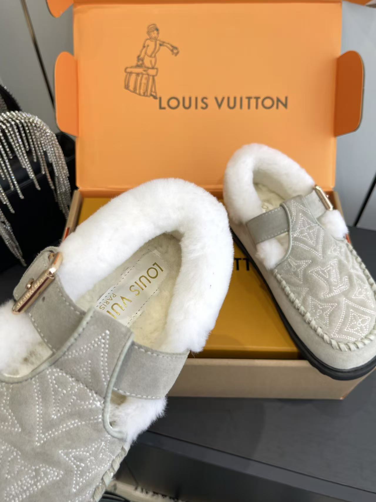 LV X Grace Coddington Catogram Colorado Comfort Sandals 1 - Image 2