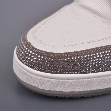 LV Trainer Sneakers High Quality - Image 3