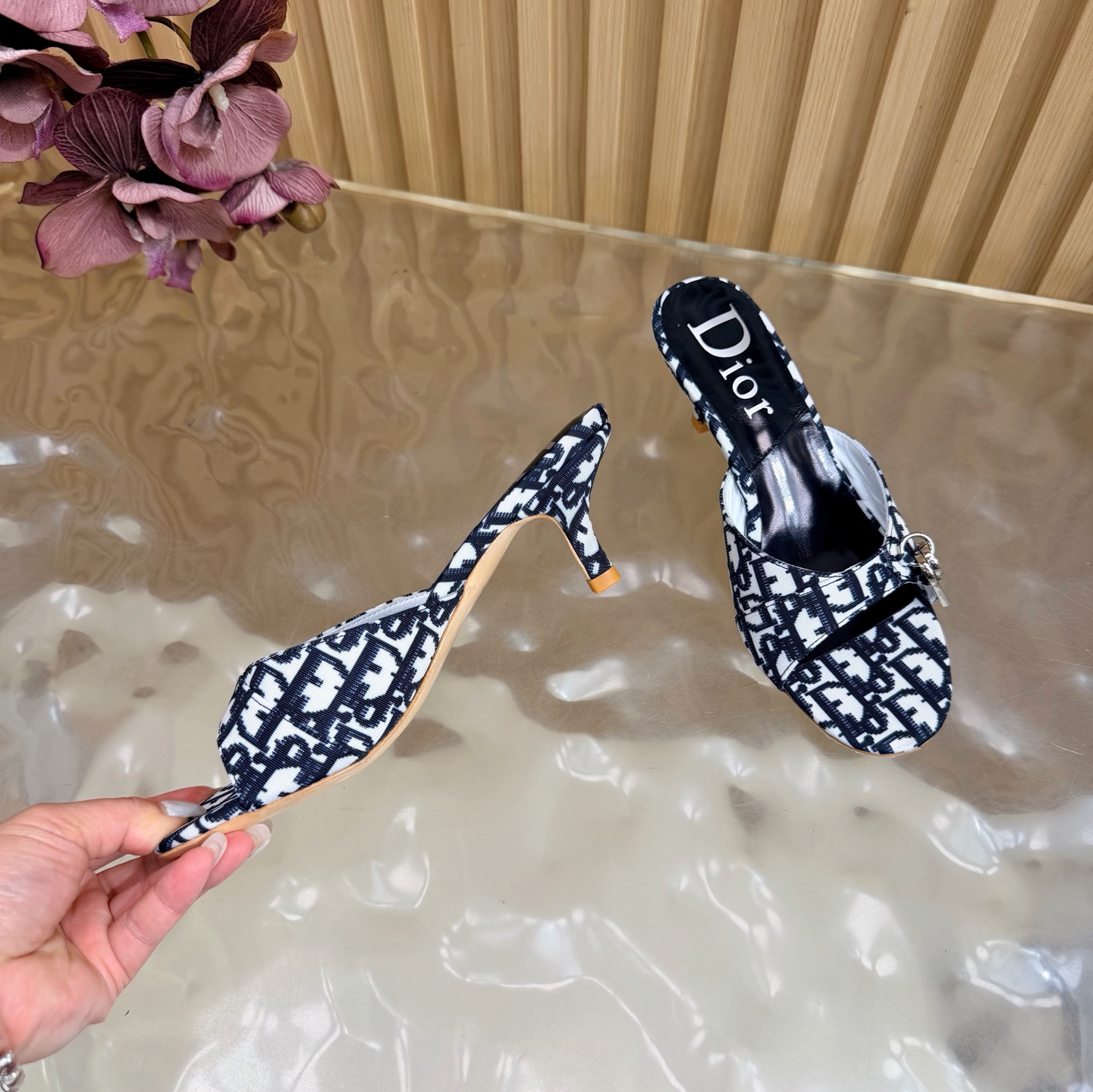 Dior denim lock & key shoes - Image 8