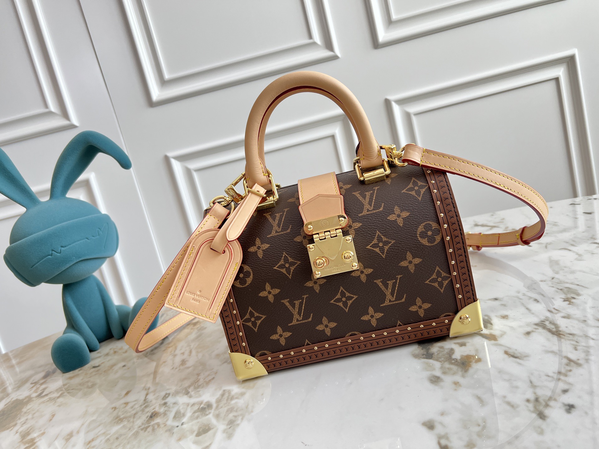LV Monogram Speedy Trunk 20 - Image 1
