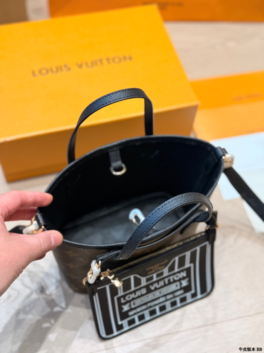 LV Neverfull BB Bandouliere Inside Out Tote Bag - Image 12