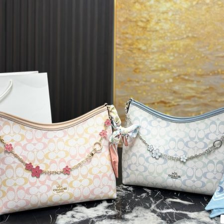 Coach Underarm Bag - Image 2