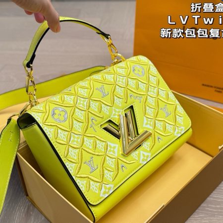 LV Twist Bag - Image 4
