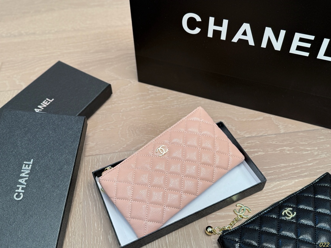 Chanel Classic small zipped pouch - Image 3