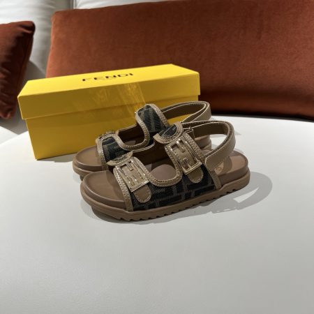 Fendi Children's Shoes - Image 5