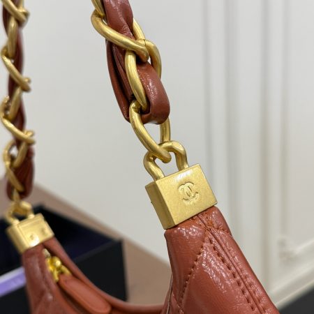 Chanel Hobo Boho Crossbody Bag - Image 6