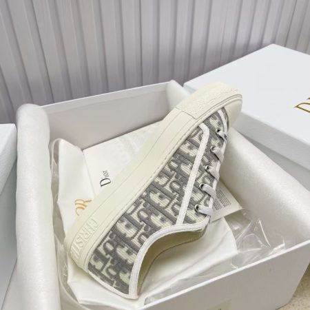 Dior Walk'n'Dior Sneaker Stone Gray Oblique Embroidered Cotton - Image 12