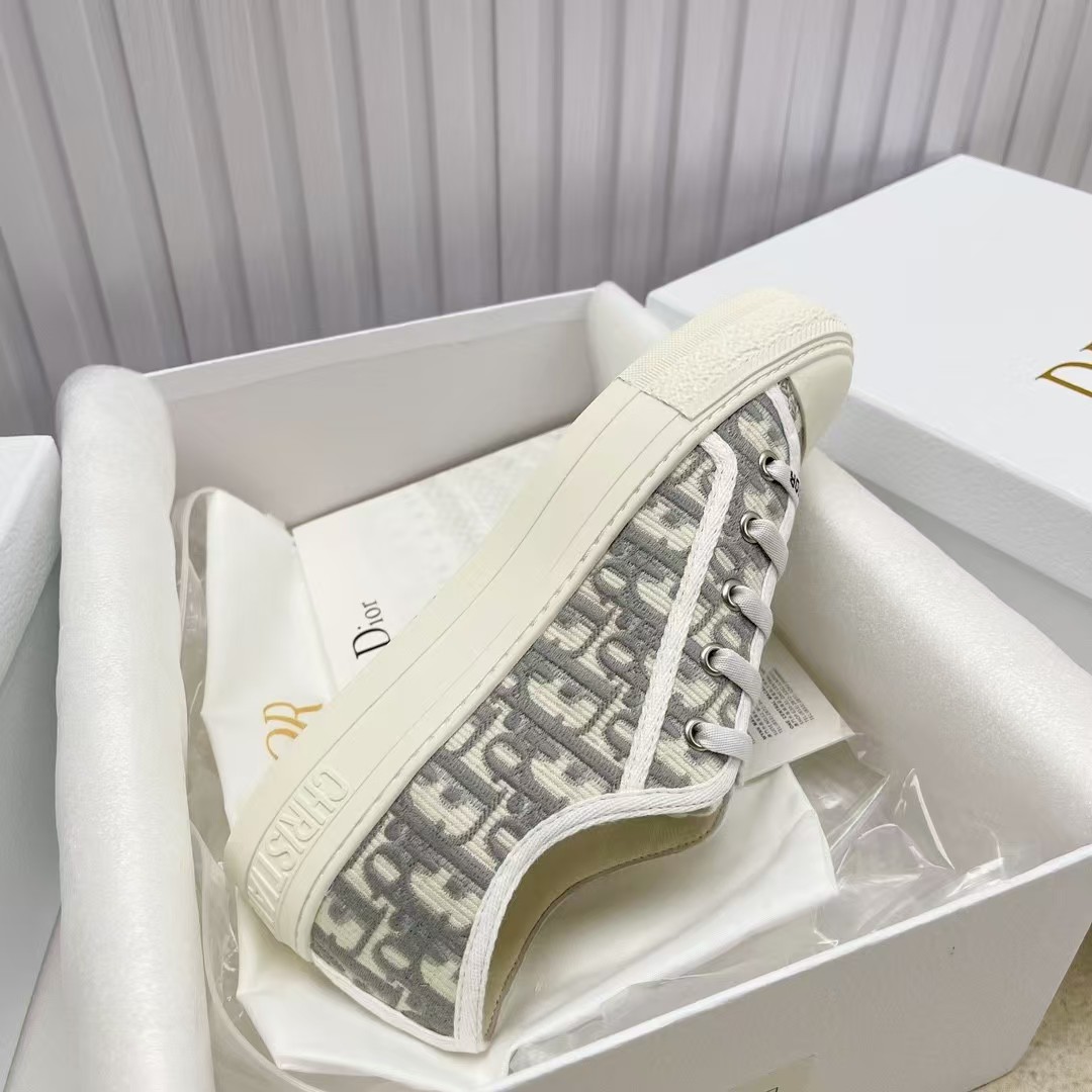 Dior Walk'n'Dior Sneaker Stone Gray Oblique Embroidered Cotton - Image 12