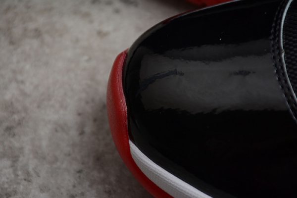 Air Jordan 11 Bred 2019 378037-061