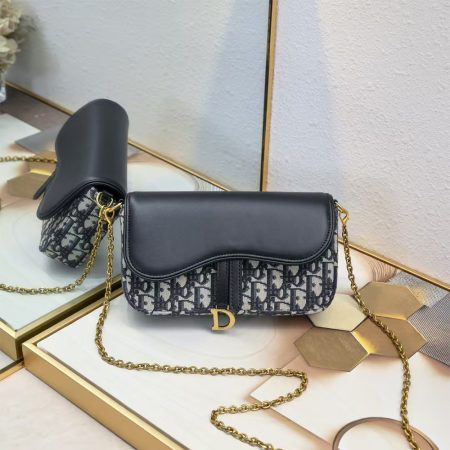 Dior Saddle Chain Bag - Image 3