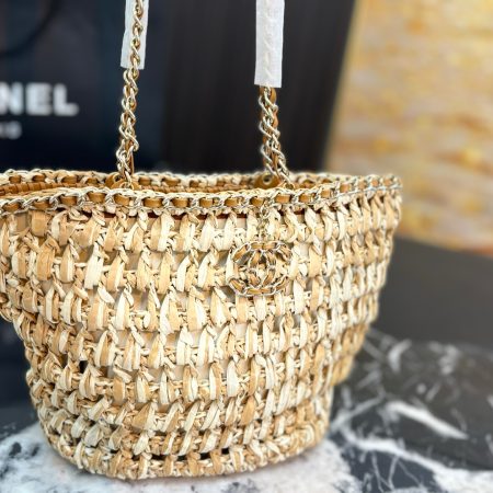 Chanel 23P Chain-Handled Woven Bag - Image 3