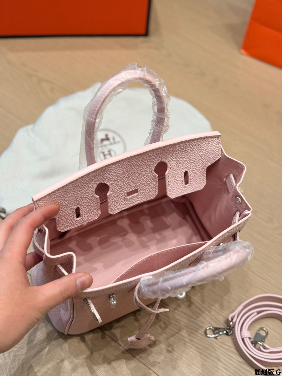 Hermès Birkin Bag - Image 8