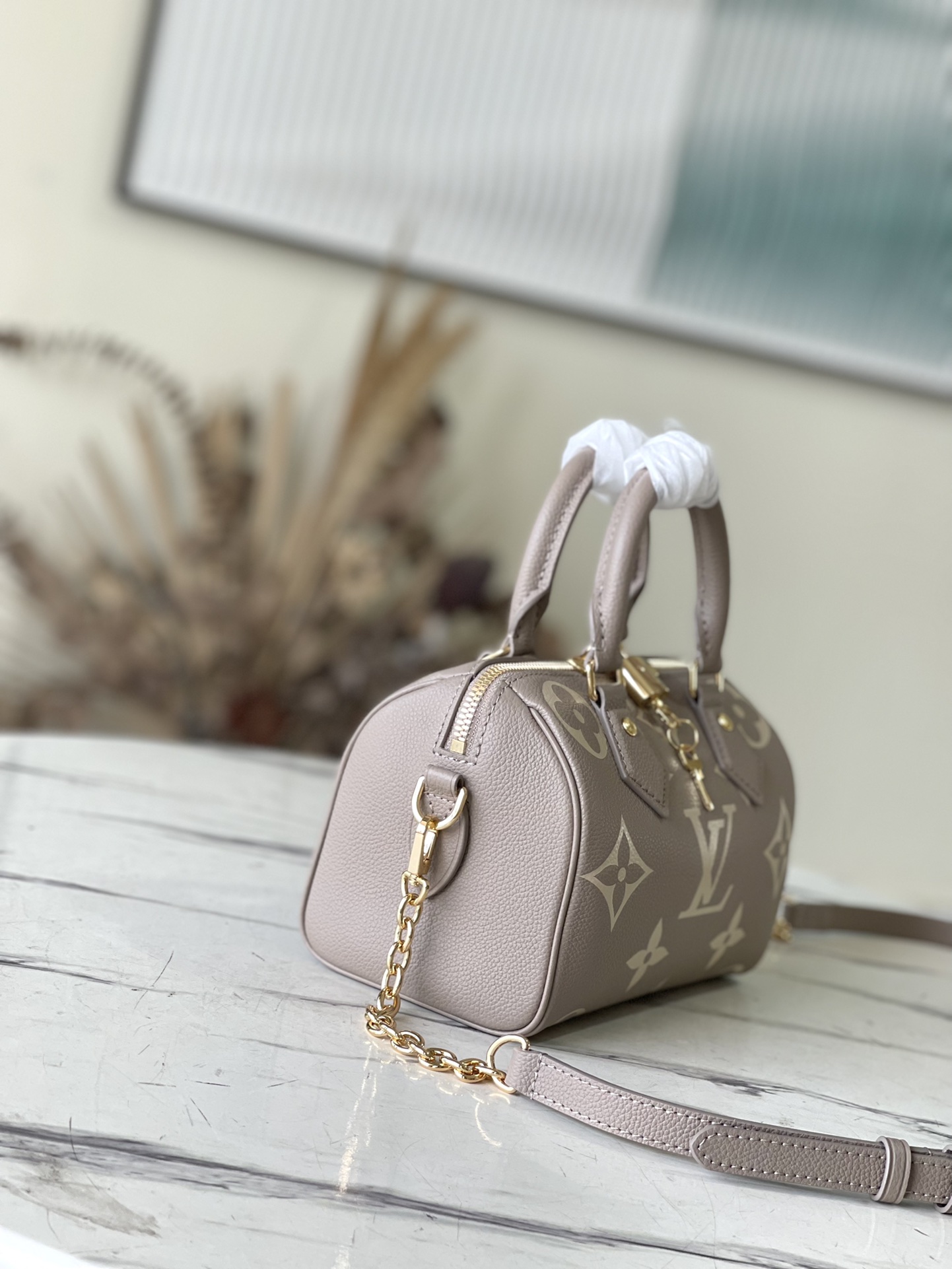 LV Speedy Bandouliere Grey Bag - Image 7