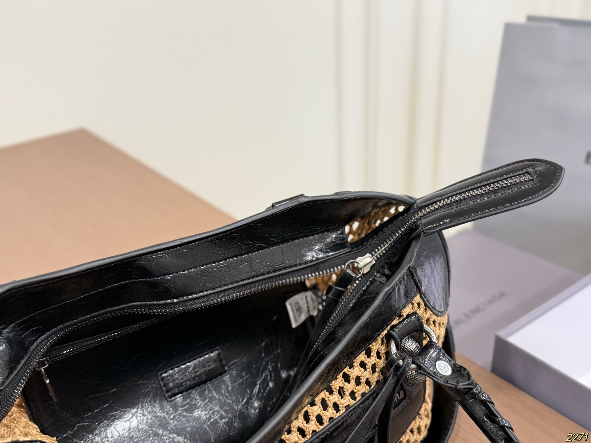 Balenciaga Straw Bag - Image 10