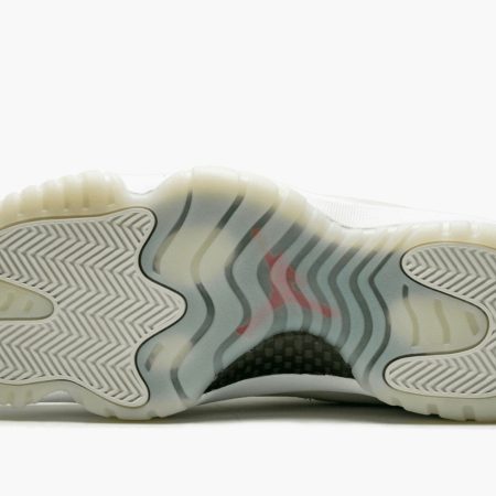 Air Jordan 11 Retro "Platinum Tint" - Image 5