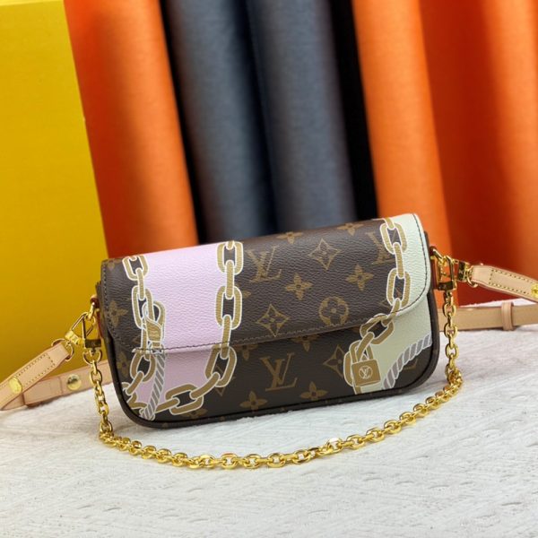 LV Leather Baguette Shoulder Handbag M82210&M81911