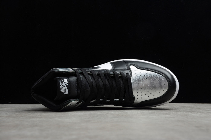 Air Jordan 1 Silver Toe CD0461-001 - Image 11