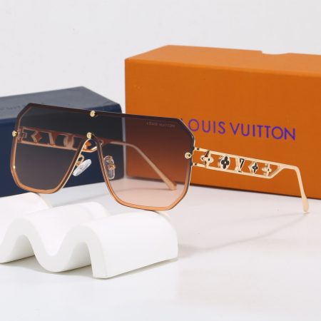 LV Fashionable Sunglasses - Image 5