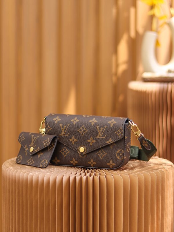 Multi Pochette Felicie Strap Go M80091