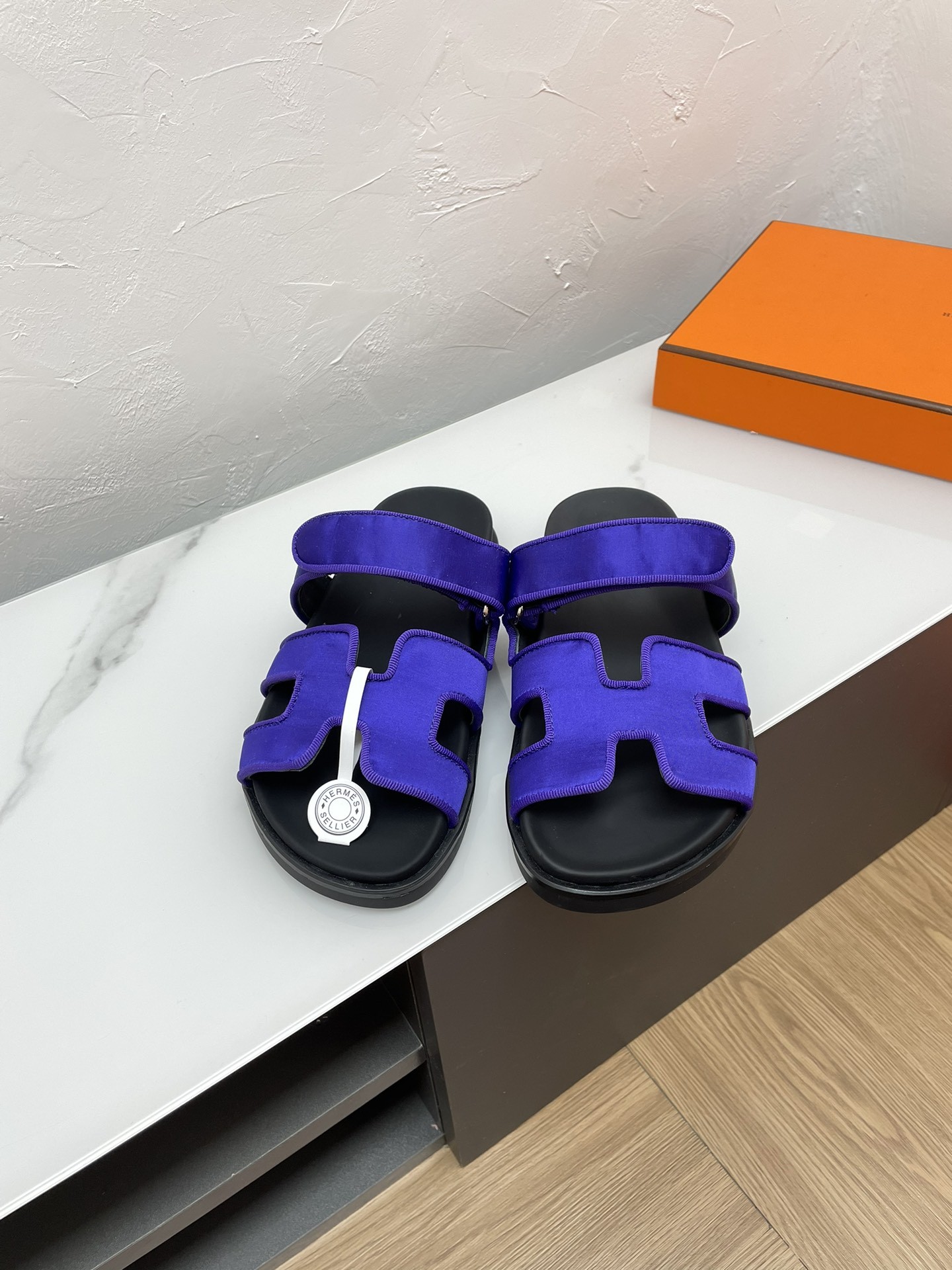 Hermès Chypre Sandals - Image 8