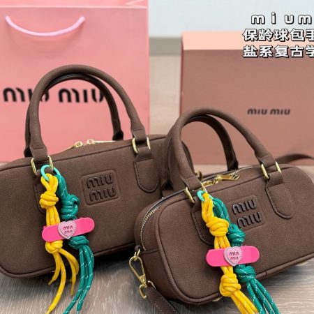 miumiu bowling bag - Image 1